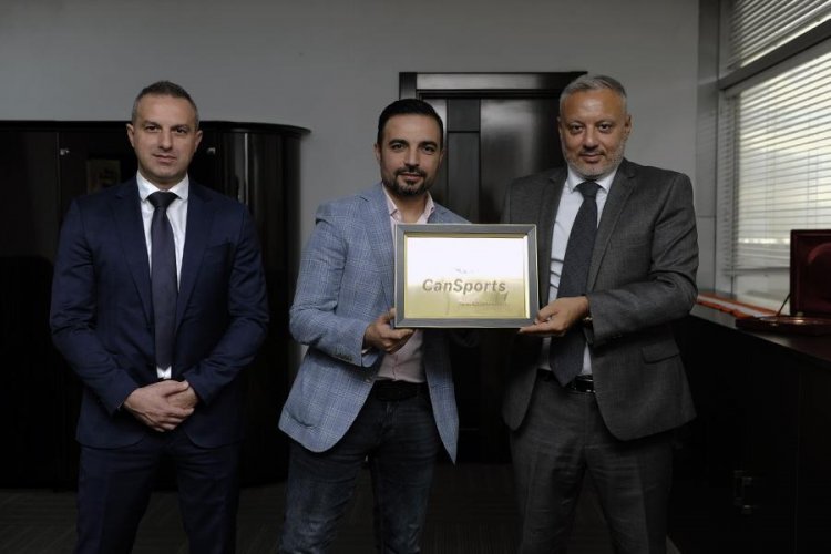 PFL sabiq "Qarabağ" rəsmisinin şirkəti ilə əməkdaşlıq müqaviləsi bağladı