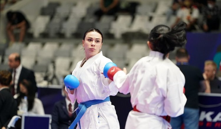 3 karateçimiz İndoneziyada bürünc medal döyüşünə çıxacaq