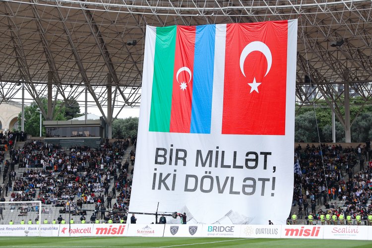 "Sabah" - "Beşiktaş" xeyriyyə matçında qapılara 6 qol vuruldu - VİDEO