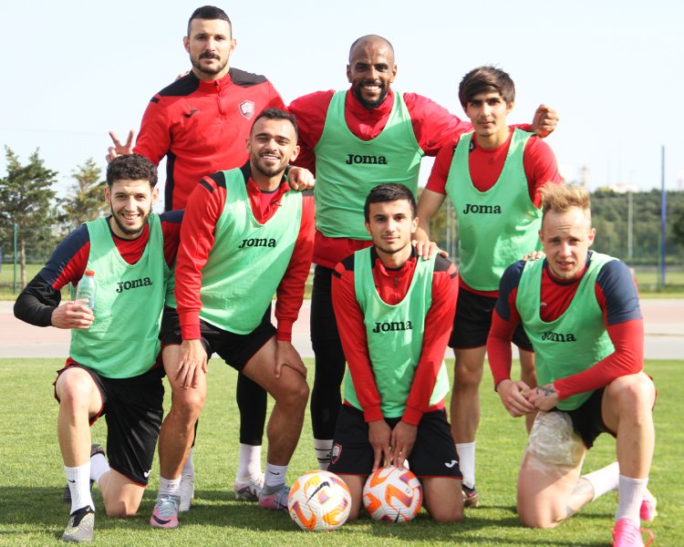 "Qəbələ"nin futbolçusu Serbiyaya qarşı