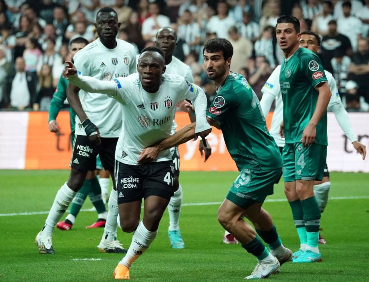 Mahir "Konyaspor"dan ayrıldı - FOTO