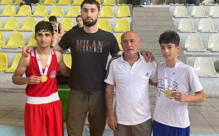 Yeniyetmə boksçularımız Gürcüstandan 13 medal qayıtdılar