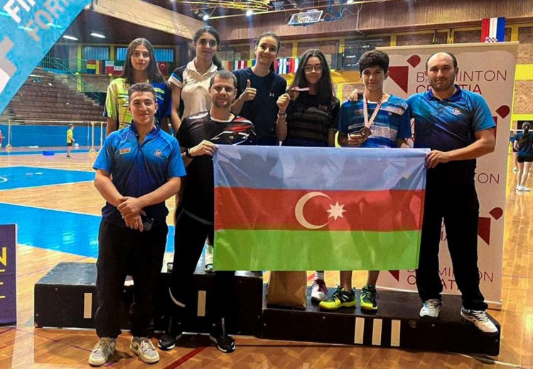 Badmintonçularımız Xorvatiyada bürünc medal qazanıblar