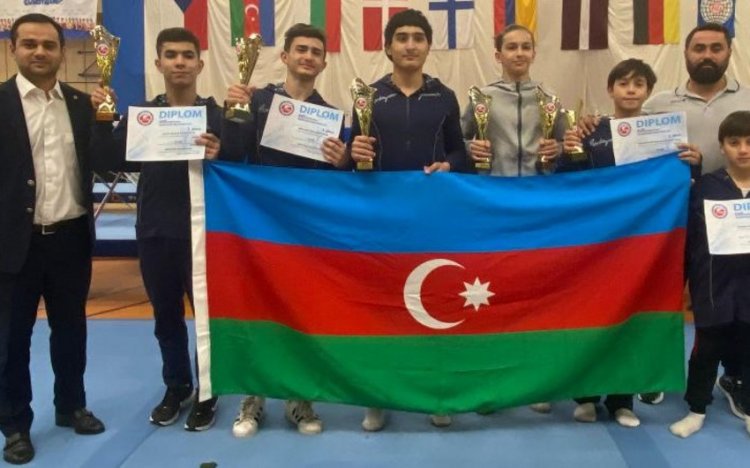 Gimnastlarımız Çexiyada turnirdə medallar qazanıblar