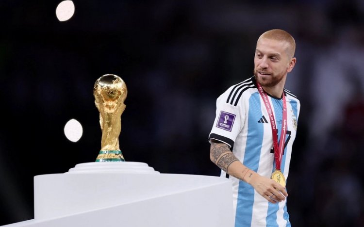 Argentina ilə dünya çempionu olan vinger futboldan uzaqlaşdırılıb 