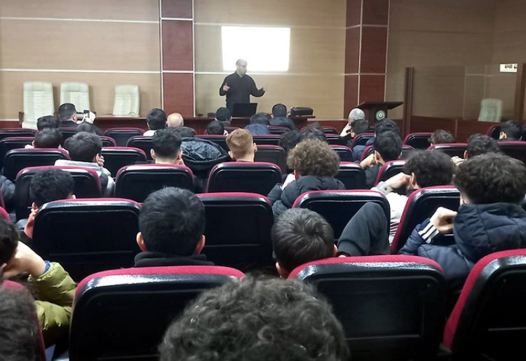 “Qarabağ”ın komandalarına danışılmış oyunlarla bağlı seminar