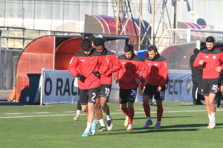 "Qəbələ" bir futbolçusunu yola saldı, digəri üçün də qapı açıqdır 