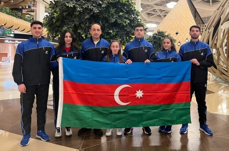 Tennisçilərimiz Qazaxıstana yollanıb