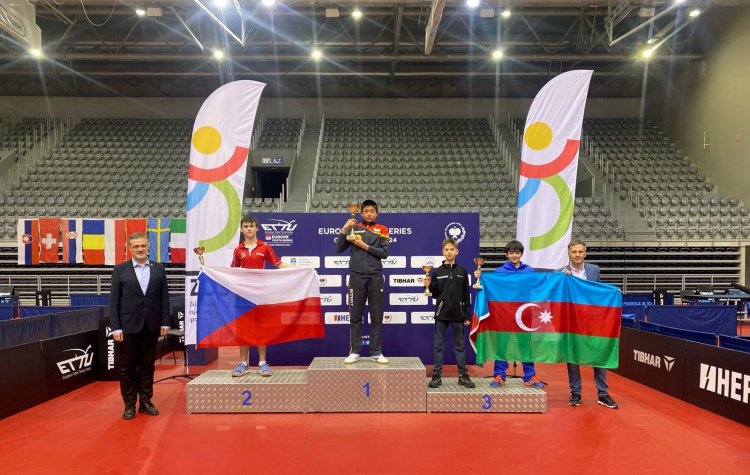 Azərbaycanın stolüstü tennisçisi Xorvatiyada bürünc medal qazanıb