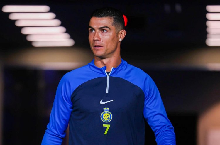 Kristiano Ronaldonun dodaq uçuqladan illik qazancı - SİYAHI 