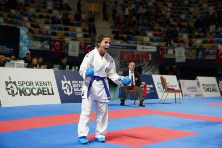 Azərbaycanın iki karateçisindən Premyer Liqada bürünc medal