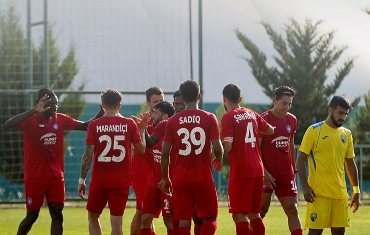 Türkiyədə fikir ayrılığı yarandı, "Turan Tovuz"un oyunu ləğv edildi