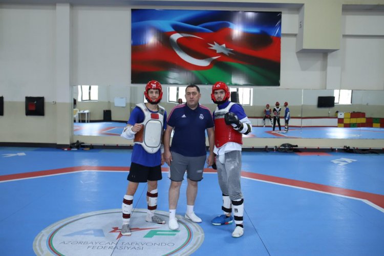 Taekvondoçumuz Parisə hazırlığı türkiyəli idmançı ilə birlikdə keçir 