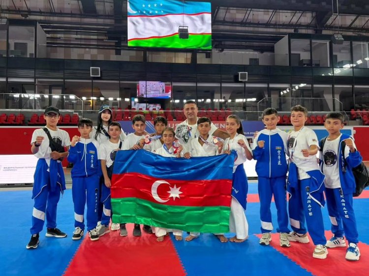 12 karateçimiz Rusiyada keçirilən beynəlxalq turnirdə medal qazanıb