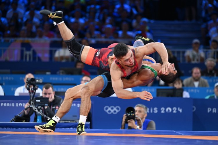  Azərbaycan Olimpiya Oyunlarının güləş yarışında ilk medalı qazandı