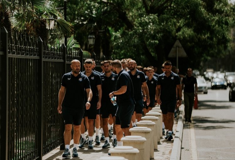 "Dinamo"nun futbolçuları Bakıda şəhər gəzintisində - FOTOLAR