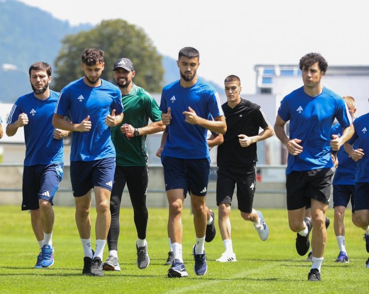 "Qarabağ" və "Sabah"ın üzvləri Serbiya ilə oyun üçün çağırıldılar