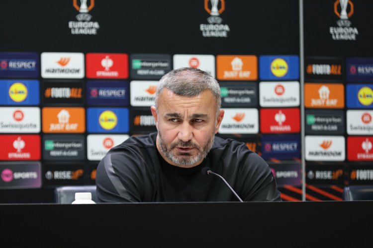 "Belə epizodlara qırmızı vərəqə verirlərsə, onda futbol oynamayaq"