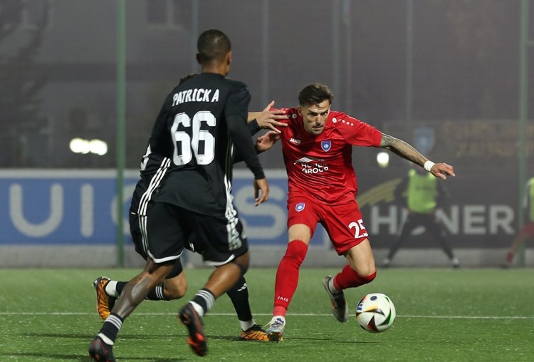 "Qarabağ" "Turan Tovuz"la bərabərə qaldı, "Neftçi" evdə məğlub oldu