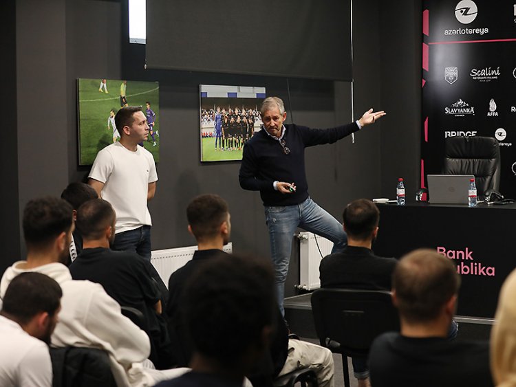  Hakimlər Komitəsinin sədri "Sabah"ın futbolçuları ilə görüşdü