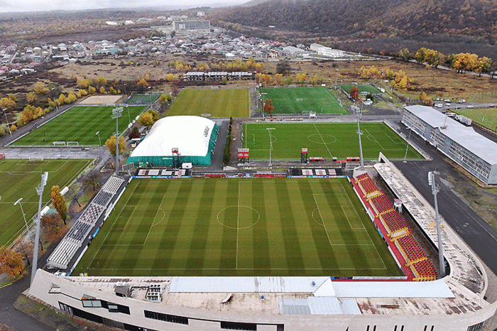 Qəbələ şəhər stadionu Azərbaycan - Estoniya matçına hazırdır - FOTO