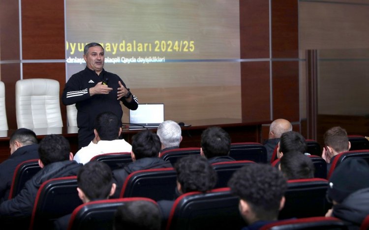  "Qarabağ"ın futbol akademiyasının komandaları üçün seminar keçirildi