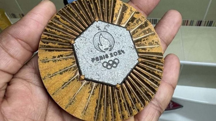  Paris-2024 Olimpiya Oyunlarının medalı 4 aya yararsız hala düşdü