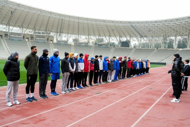 Yığmamız Respublika stadionunda hazırlıqlara start verdi - FOTOLAR